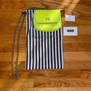 RARE SMALL NEON YELLOW HENRI BENDEL CROSS BODY SILVER HARDWARE CHAIN BAG 😍😍😍